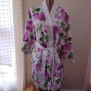 Hello Gorgeous Purple Floral Satin Robe w/ Belt & Pockets Courtney